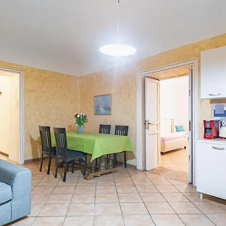 Piazza Pretoria & Quattro Canti Roomy Flats With Balconies Apartment *