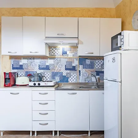 Piazza Pretoria & Quattro Canti Roomy Flats With Balconies Apartment Palermo