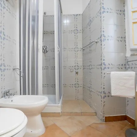 Apartment Piazza Pretoria & Quattro Canti Roomy Flats With Balconies