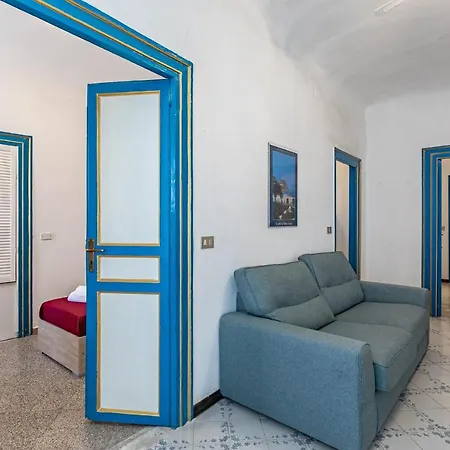 Apartment Piazza Pretoria & Quattro Canti Roomy Flats With Balconies