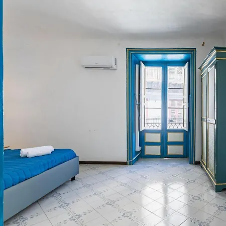 Piazza Pretoria & Quattro Canti Roomy Flats With Balconies * Palermo